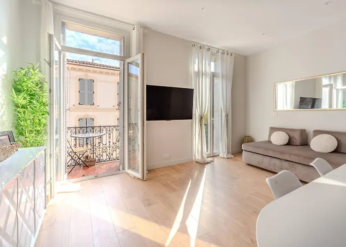 Ideal Groupes & Familles 3 - 10 Pers - Hyper-centre アパート カンヌ