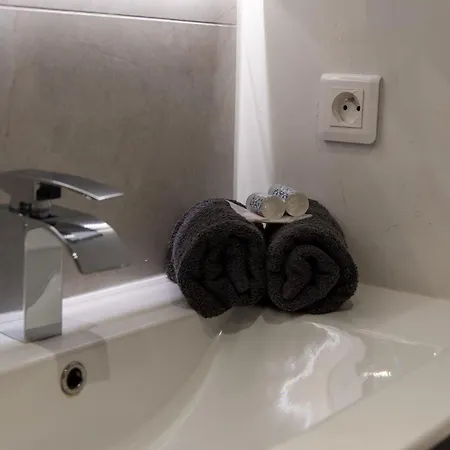 Apartment Ideal Groupes & Familles 3 - 10 Pers - Hyper-centre Cannes