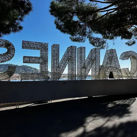 Ideal Groupes & Familles 3 - 10 Pers - Hyper-centre Apartment *
