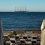 Ideal Groupes & Familles 3 - 10 Pers - Hyper-centre Apartment